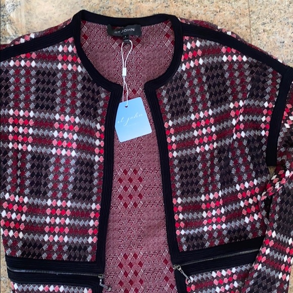 Red and black plaid St John Coat - Picture 4 of 5